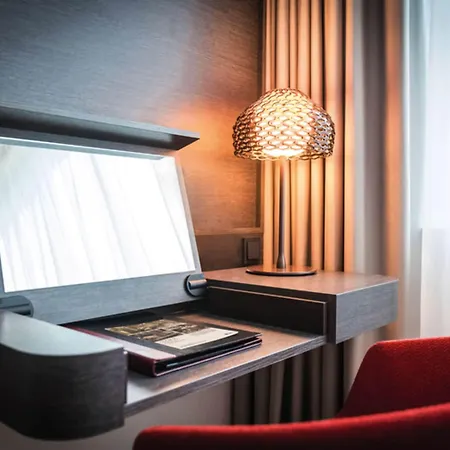 Steigenberger Airport Amsterdam Hotel 4*