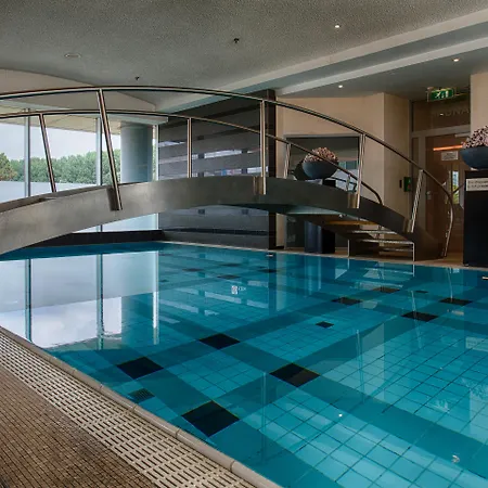 Steigenberger Airport Amsterdam 4*