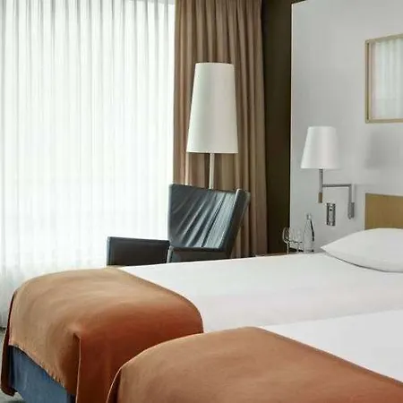 Steigenberger Airport Amsterdam Hotel 4*