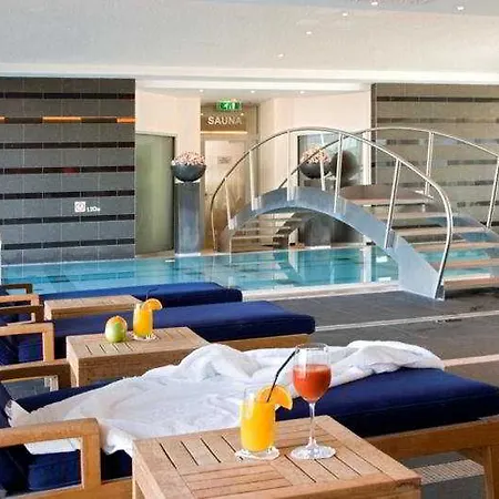 阿姆斯特丹机场多林特酒店 4*