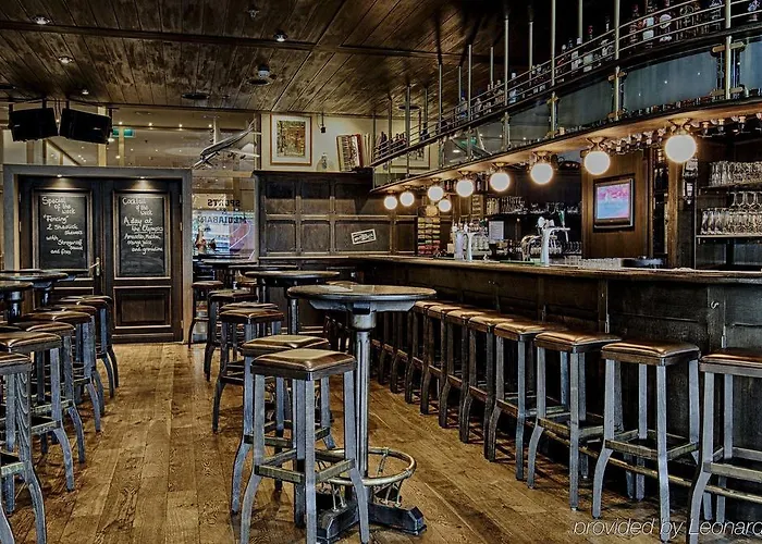 Hotel Steigenberger Airport Amsterdam 4*