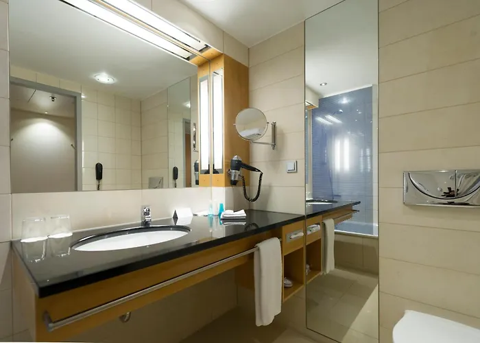 Steigenberger Airport Amsterdam 4*