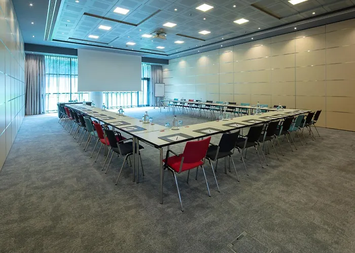 Steigenberger Airport Amsterdam Hotel 4*